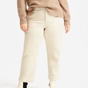 The Straight-Leg Crop